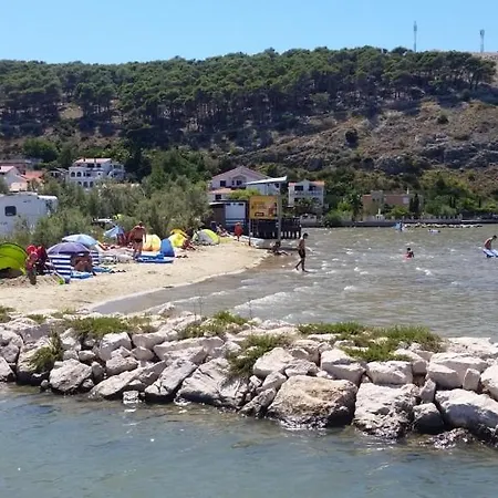 Lejlighed 696-7 For 4+2 Pers. In Lopar